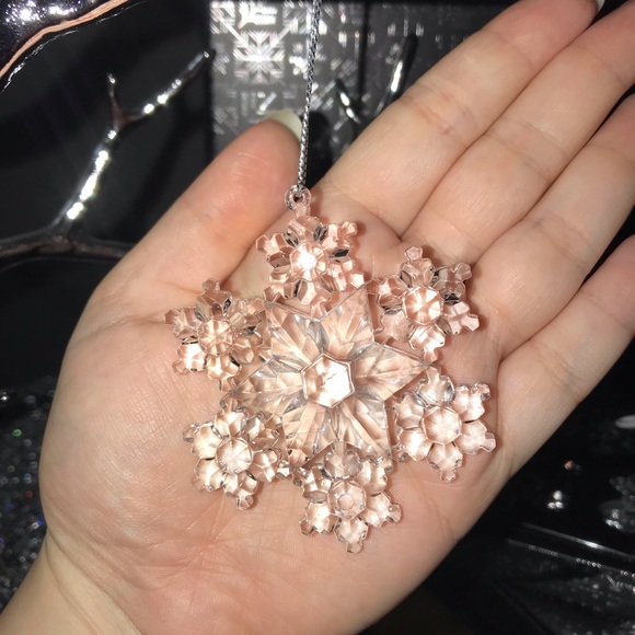 Tahari Home Holiday Tahari Home Snowflake Holiday Ornamentsdecor